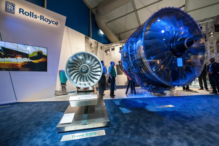 Rolls-Royce share price outlook as volatility, volume slips