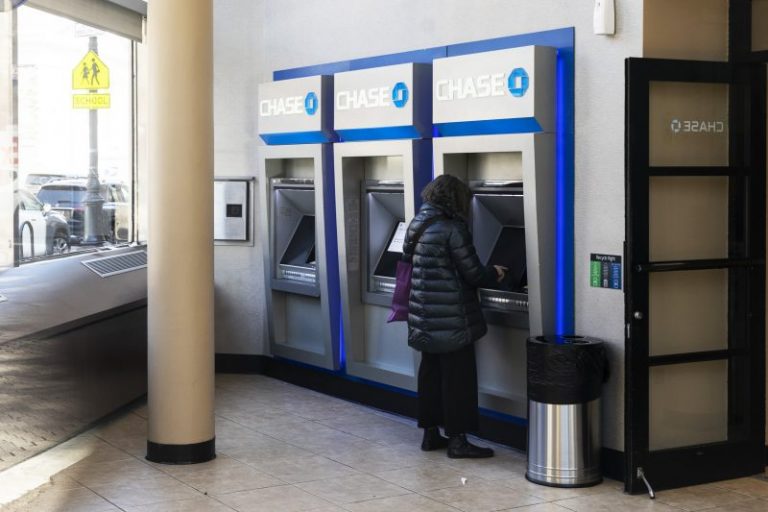 Chase online banking issue causes double transactions and fees