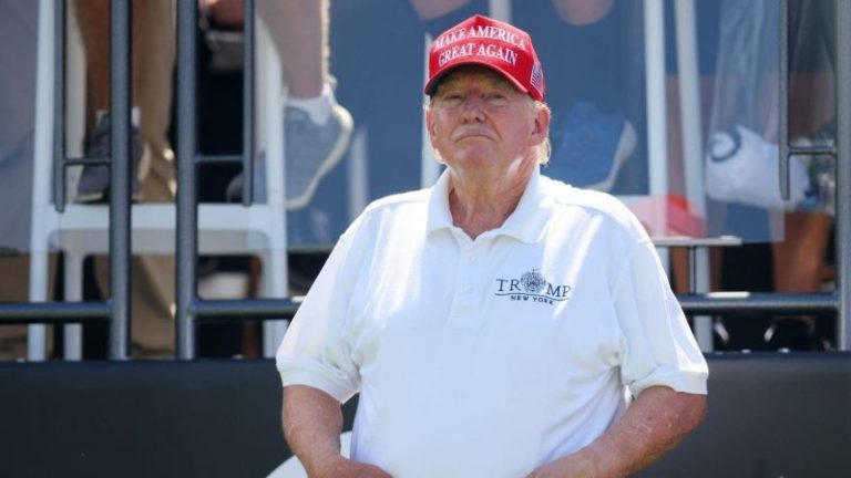 Georgia district attorney gives Trump, others until Aug. 25 at noon to surrender