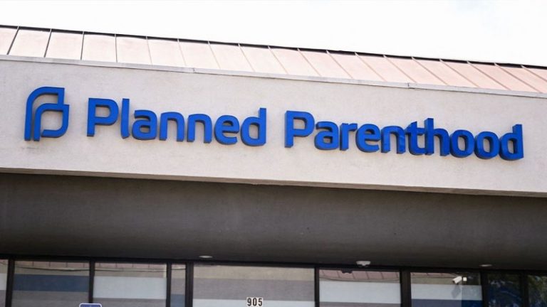 Texas lawsuit seeks at least $17M in Medicaid reimbursements from Planned Parenthood