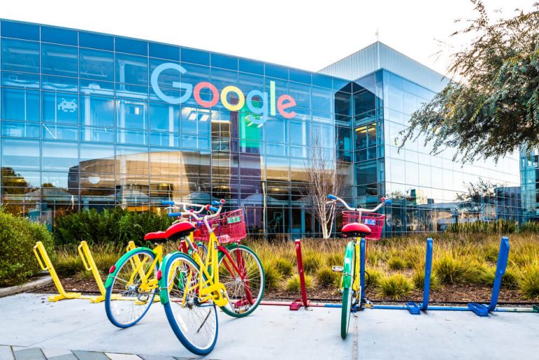 Enhancing Security: Weekly Updates for Google Chrome