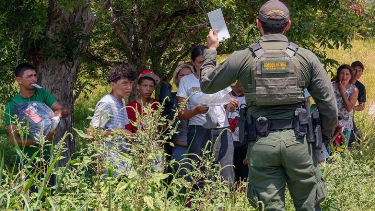 Mass migrant releases begin in San Diego as border overwhelmed: ‘You’re free’