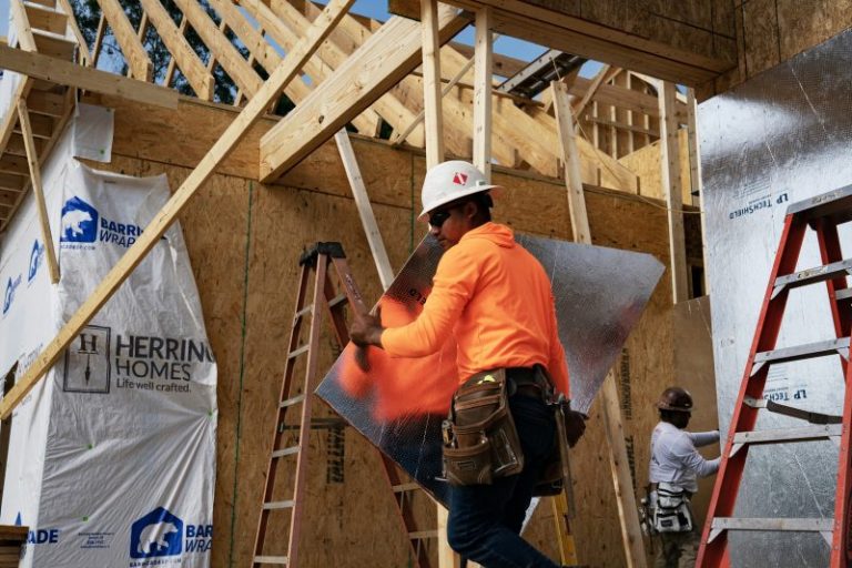 U.S. economy added 187,000 jobs in August, more than was expected