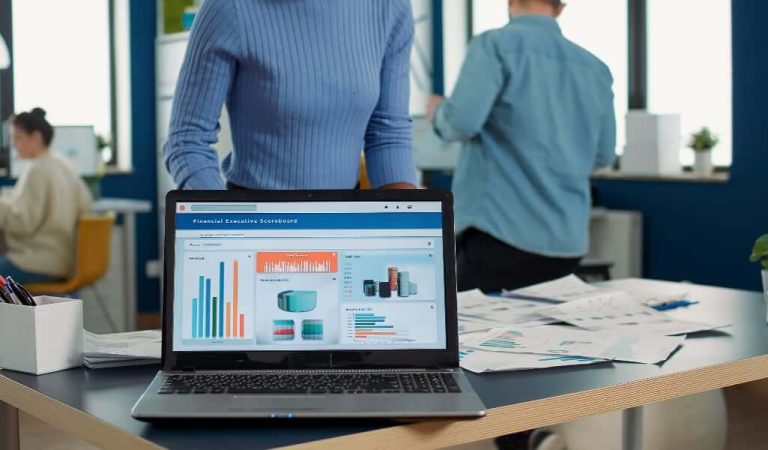 The Main difference between cash flow and fund flow