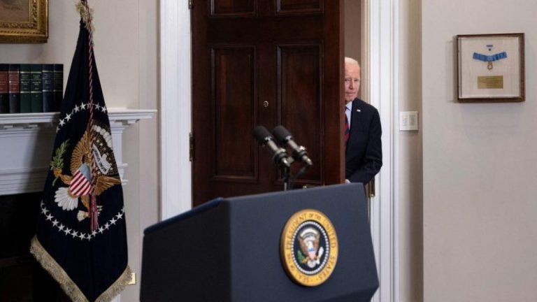 Biden says Dems, GOP ‘remain committed’ to bipartisan solutions following McCarthy ouster