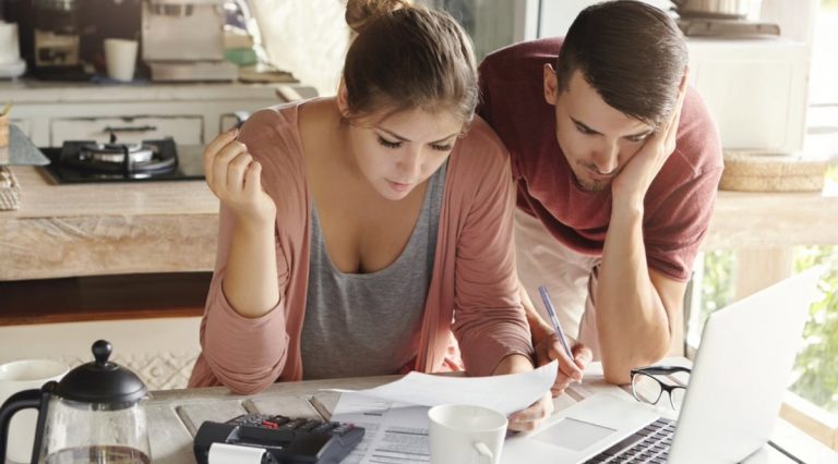 What is open ended credit plan and its main pros and cons?