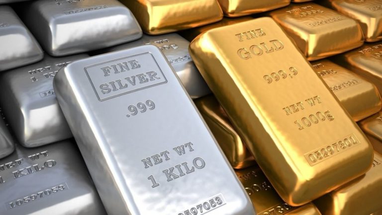 Gold price recovers, Silver retreated to $22.50 this morning
