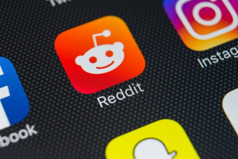 Reddit’s Market Debut: A New Era Begins