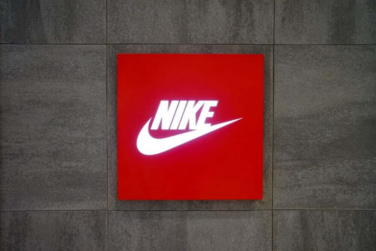 Nike’s First Revenue Dip in 2 Years: A 1% Decline Alert
