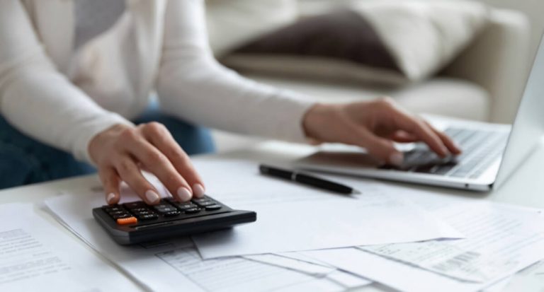 What is consumption function: MPC Calculation examples