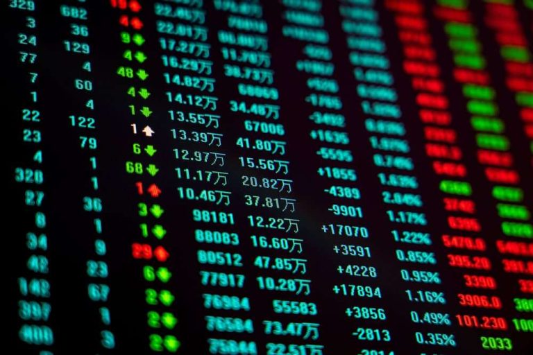 PENN Entertainment: Surge in Call Options Trading by 52%