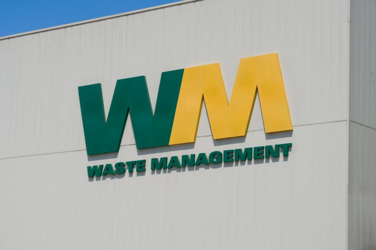Waste Management nears $7B Stericycle acquisition: Time to buy Stericycle shares?