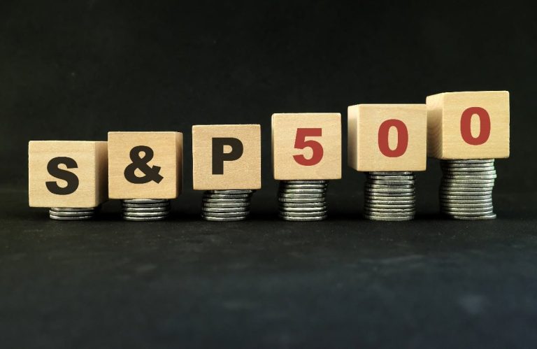 S&P 500 and Nasdaq fell under bear pressure yesterday