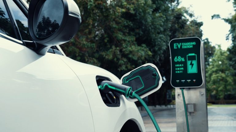Lack of charging infrastructure hinders electric vehicle adoption in Europe, new poll reveals