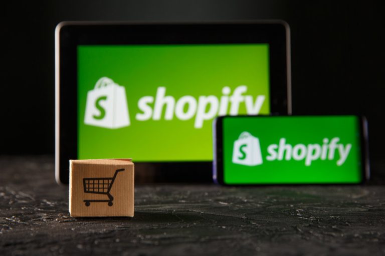 Shopify stock soars 22% on earnings beat despite consumer spending slowdown: Time to buy?