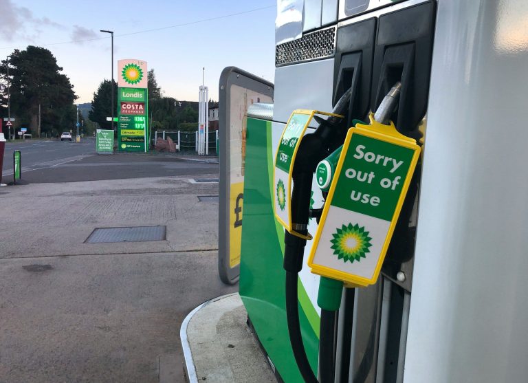 BP shares decline following weak Q1 gas trading forecast and rising debt