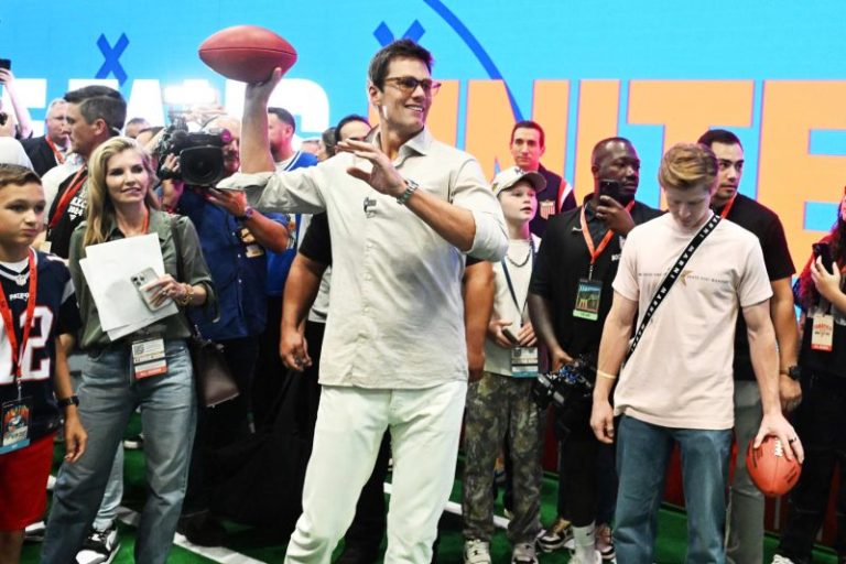 Fanatics will host a skills challenge between fans and celebrities, with $2 million on the line