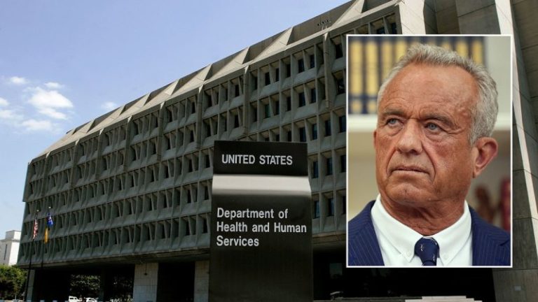 HHS brings back hundreds of staff following force reduction in latest rehiring move